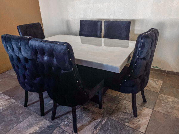 COMEDOR CON 6 SILLAS PARIS TERCIOPELO NEGRO.